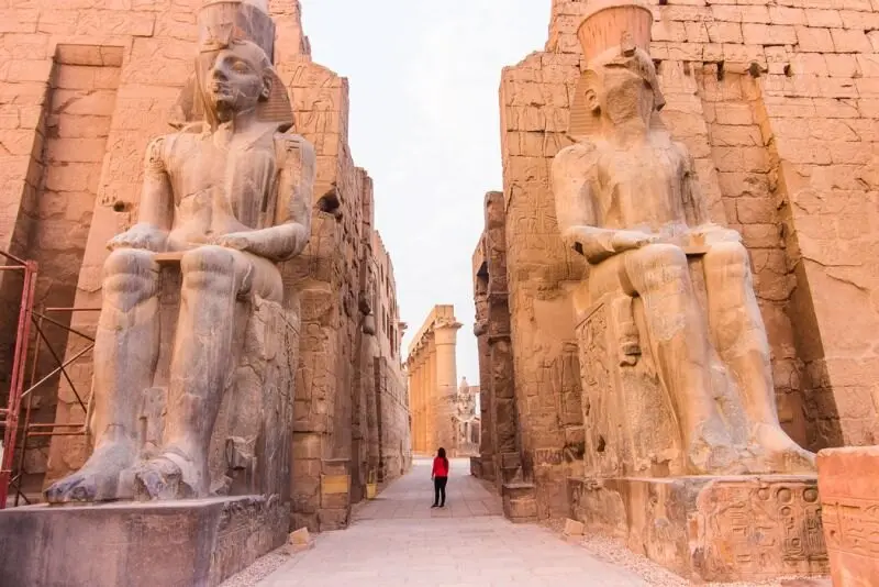 the-luxor-temple-16789143130KSLz